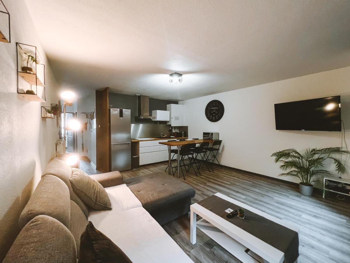 Le Dromardechois - Gite Meuble 6 Personnes Tournon Sur Rhone - Ecolodgite Exterior photo