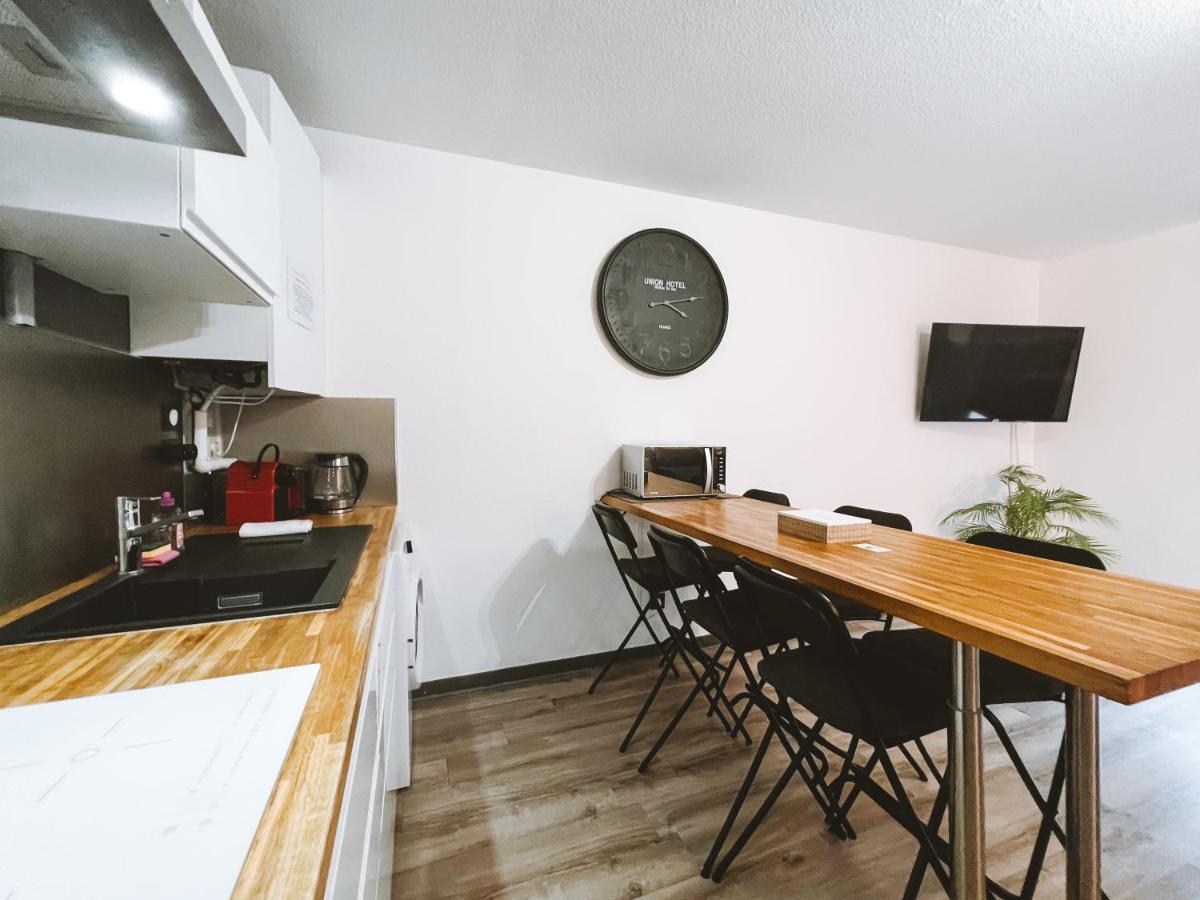 Le Dromardechois - Gite Meuble 6 Personnes Tournon Sur Rhone - Ecolodgite Exterior photo