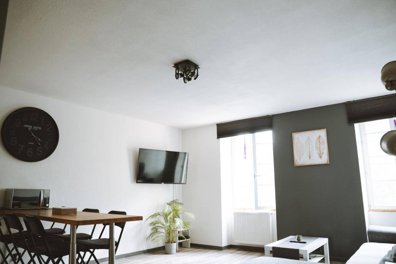 Le Dromardechois - Gite Meuble 6 Personnes Tournon Sur Rhone - Ecolodgite Exterior photo