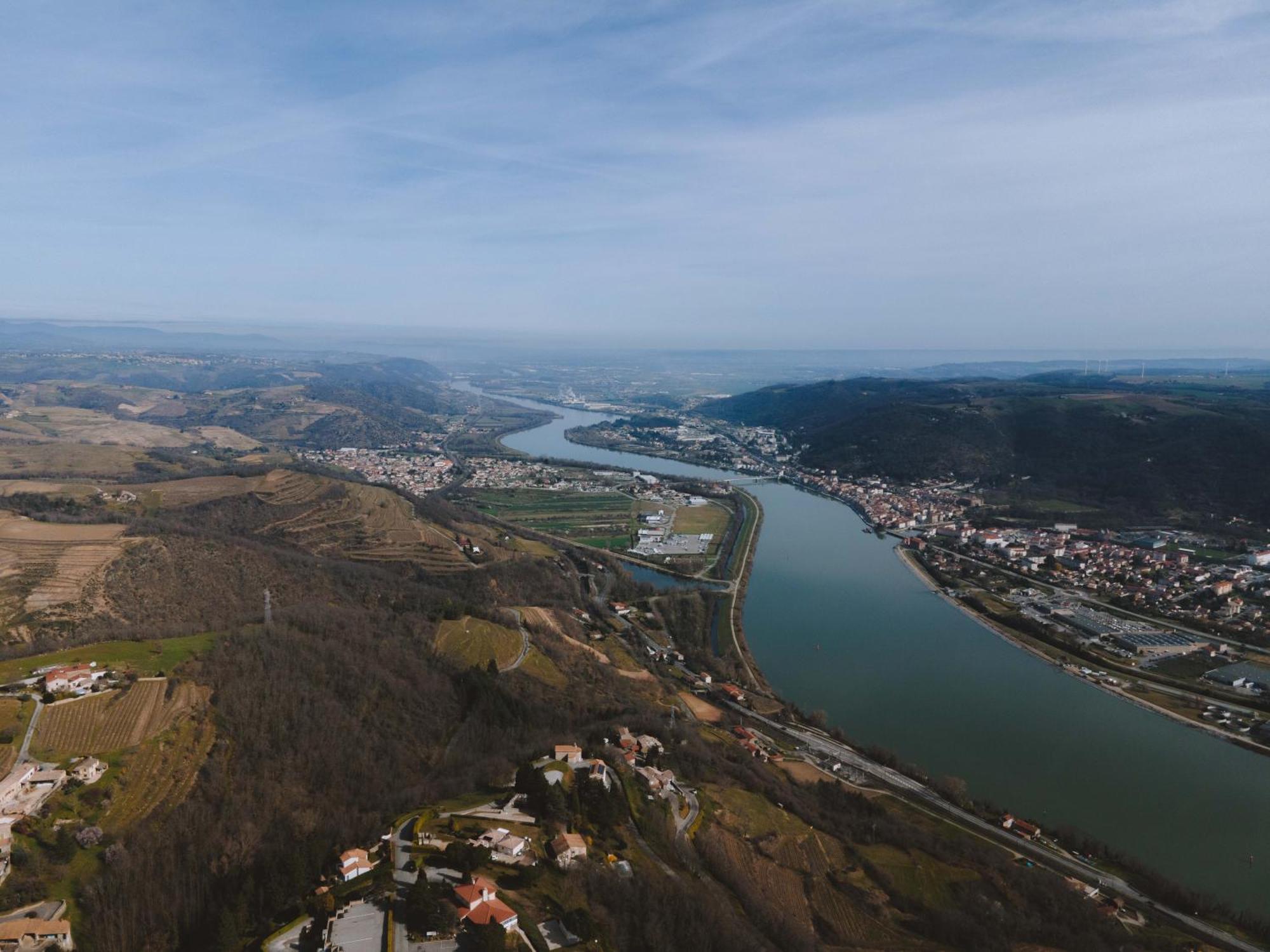 Le Dromardechois - Gite Meuble 6 Personnes Tournon Sur Rhone - Ecolodgite Exterior photo